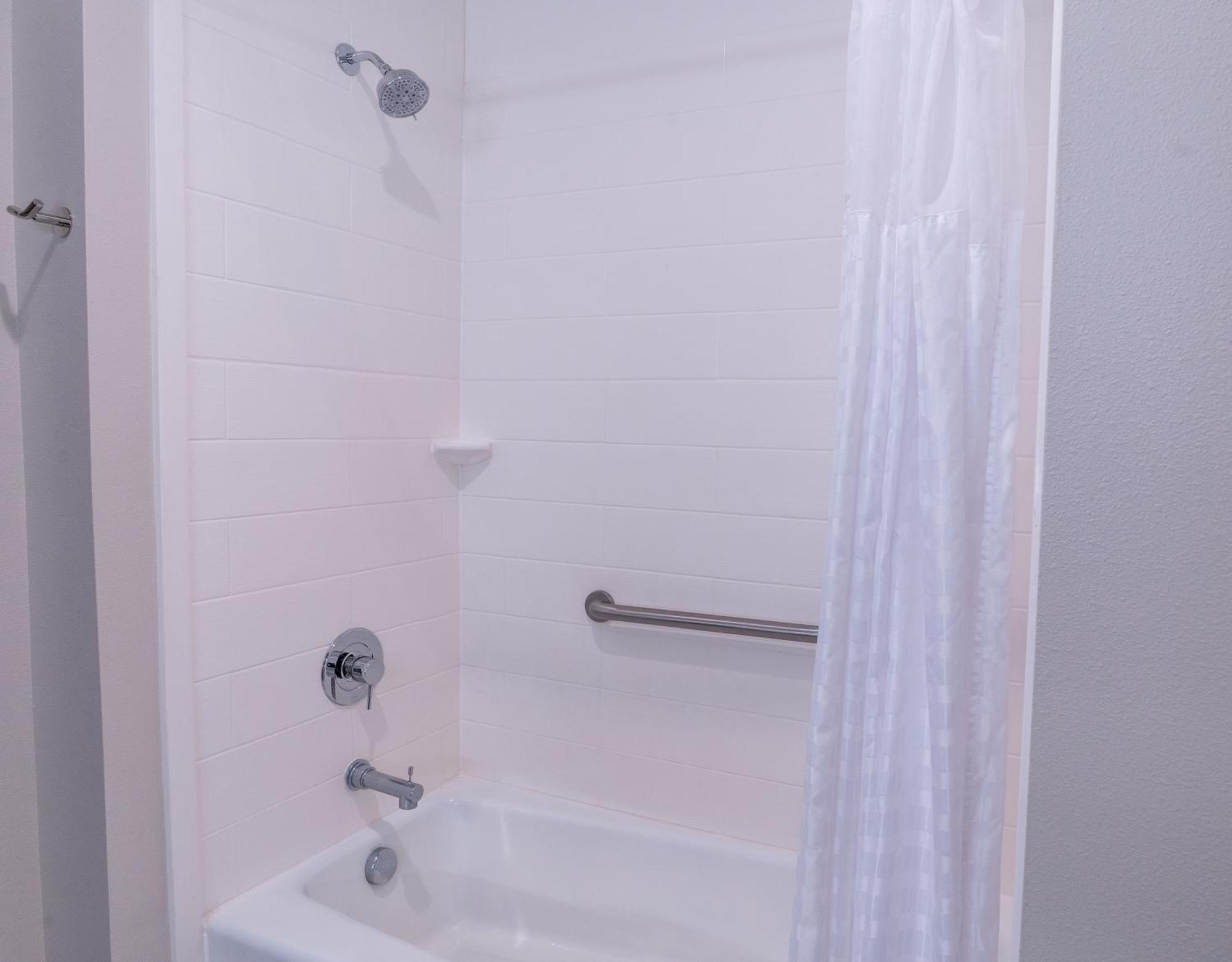 La Quinta Inn & Suites By Wyndham Corpus Christi Southeast Ngoại thất bức ảnh